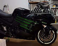 К-кт наклеек на обод диска Kawasaki ZZR